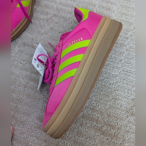 NWT Adidas Gazelle Women's Pink and Lime Platform Sneakers Size 9 - Picture 5 of 16